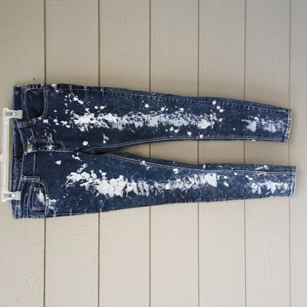 TWENTY One Black by Rue21 Bleach Spotted - Splash Jeans Size 7/8